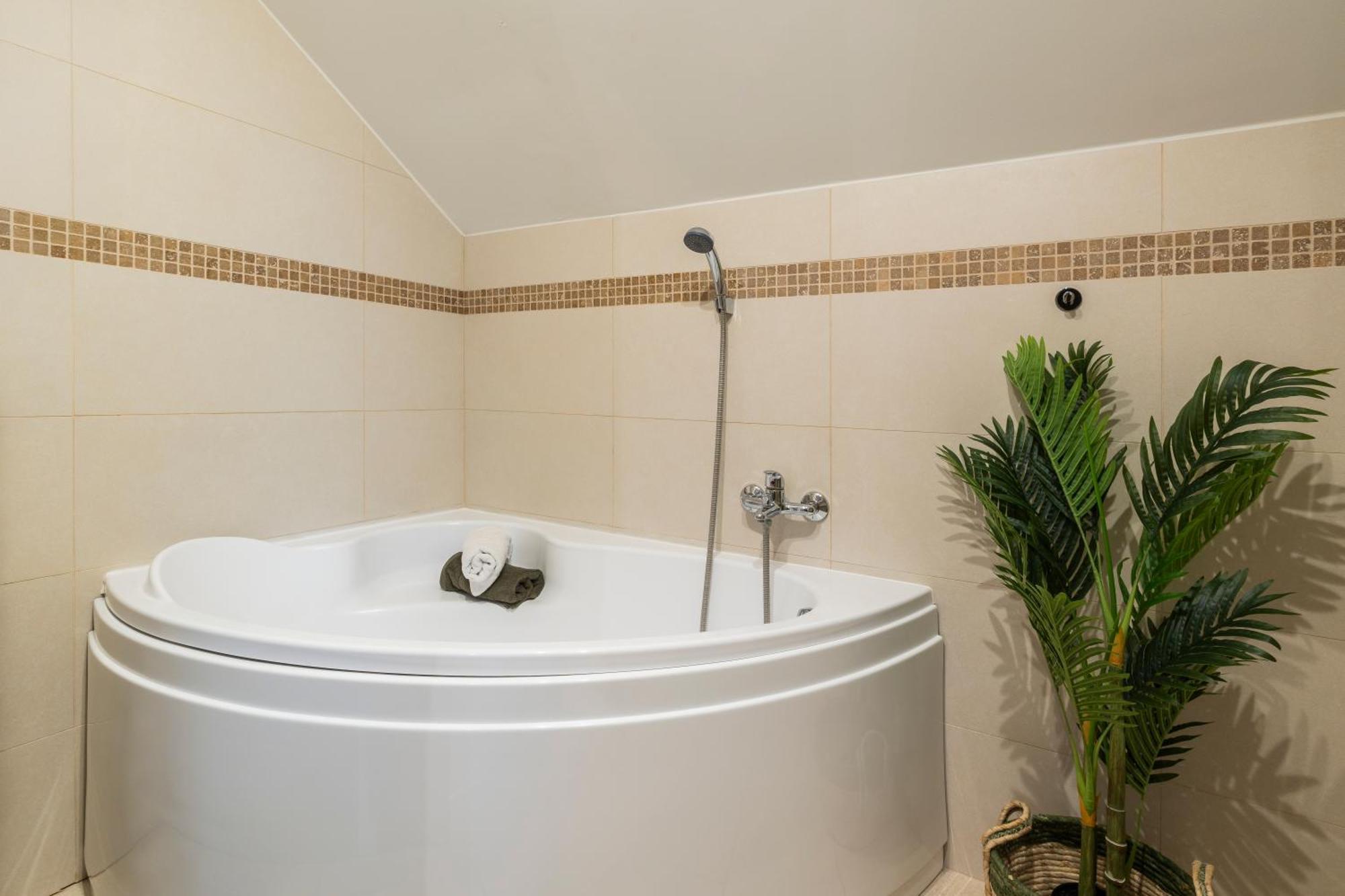 Jaskolka - Pokoje I Apartament Przy Plazy Ольштын Экстерьер фото