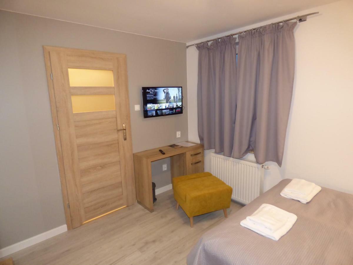 Jaskolka - Pokoje I Apartament Przy Plazy Ольштын Экстерьер фото